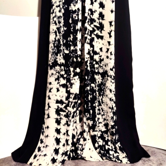 BCBG MAXAZRIA Skirt XS - Picture 6 of 10